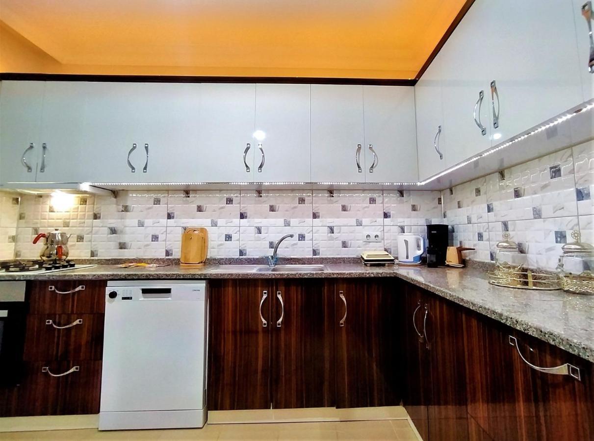 Spacious And Cozy In Muratpasa Daire *