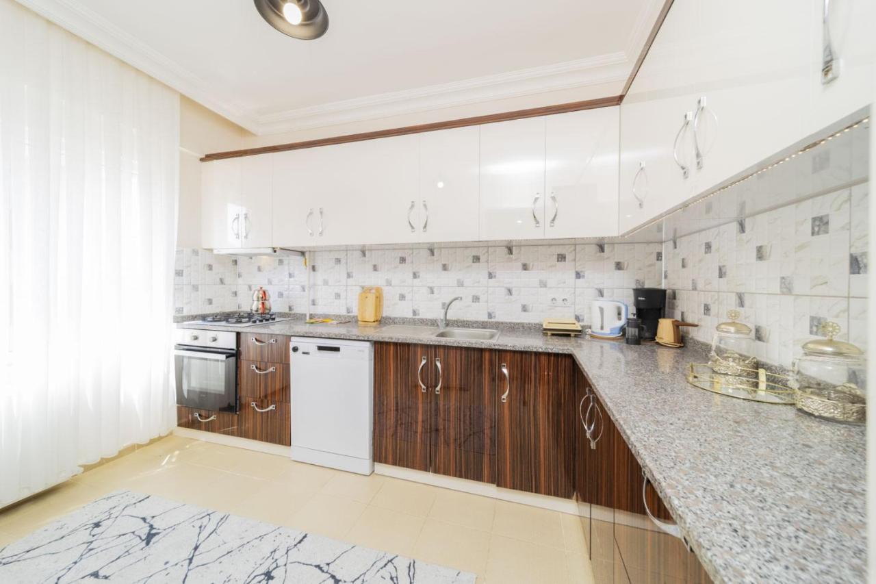 Spacious And Cozy In Muratpasa Daire Antalya